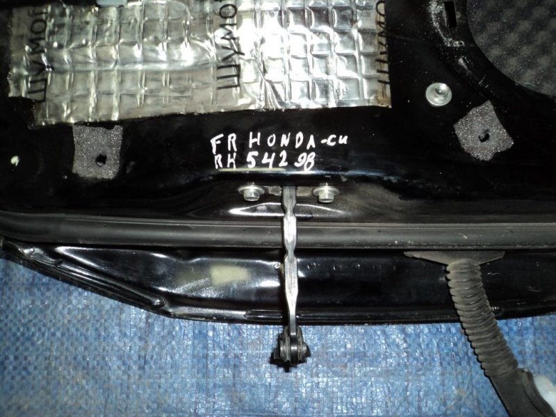 Ограничитель двери передний правый ACCORD CU8 / TSX 08-14 Ограничитель двери передний правый ACCORD CU8 / TSX 08-14