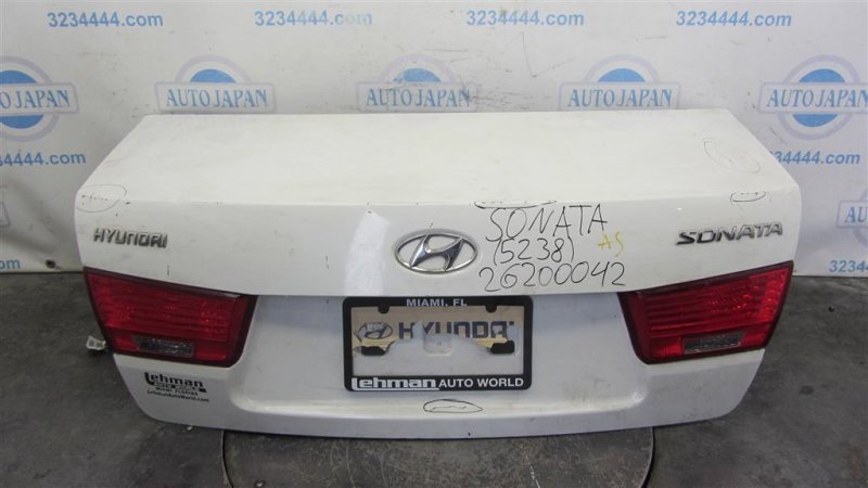 Крышка багажника HYUNDAI SONATA NF 04-10 69200-0A500 Б/У