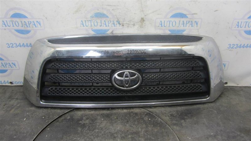 Решетка радиатора TOYOTA TUNDRA 07-13 2009 Пикап 5.7 53100-0C160 Б/У