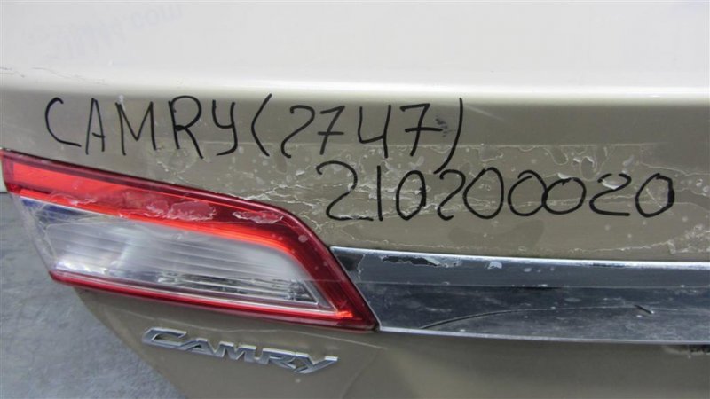 Крышка багажника CAMRY 50 12-15 2012 ASV50 2.5 2ARFE