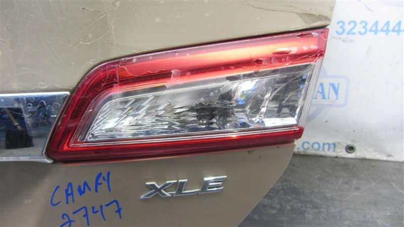 Крышка багажника CAMRY 50 12-15 2012 ASV50 2.5 2ARFE