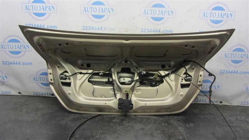 Крышка багажника CAMRY 50 12-15 2012 ASV50 2.5 2ARFE