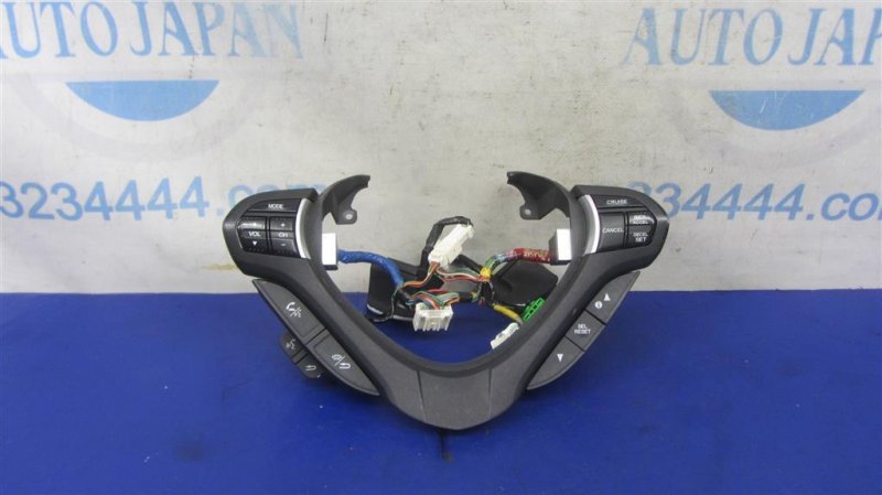 Кнопки на руль ACURA TSX 08-14 2009 Седан 2.4 35880-TL2-A01 Б/У