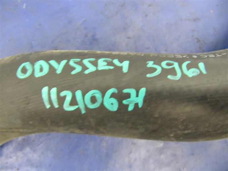 Патрубок системы охлаждения ODYSSEY 05-10 2009 Минивэн 3.5