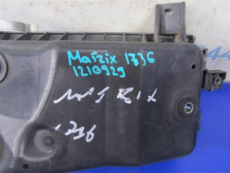 Корпус воздушного фильтра MATRIX 02-08 2002 ZZE132 1.8 ZZFE