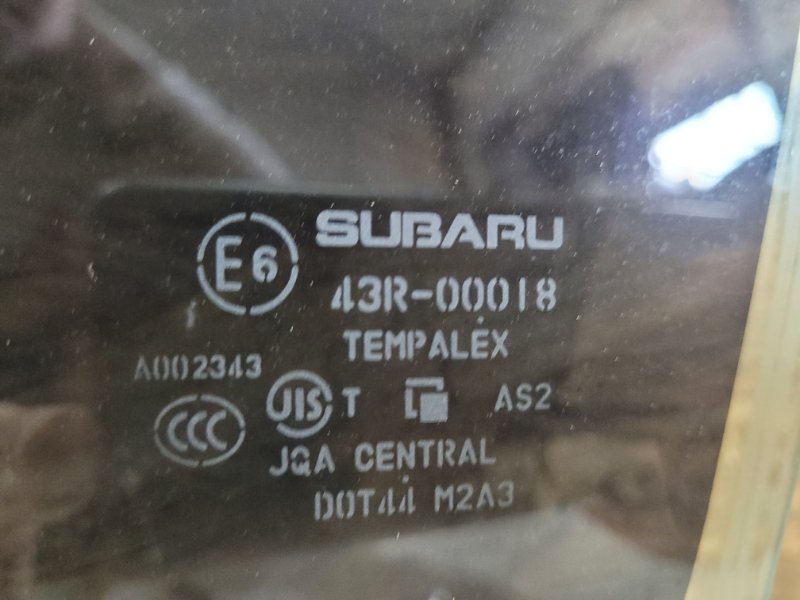 Стекло двери заднее левое SUBARU IMPREZA WRX 10-14 GH Хетчбек 2.5