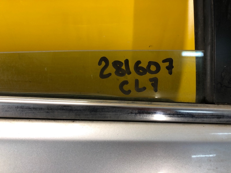 Стекло двери заднее правое ACCORD CL7 03-07