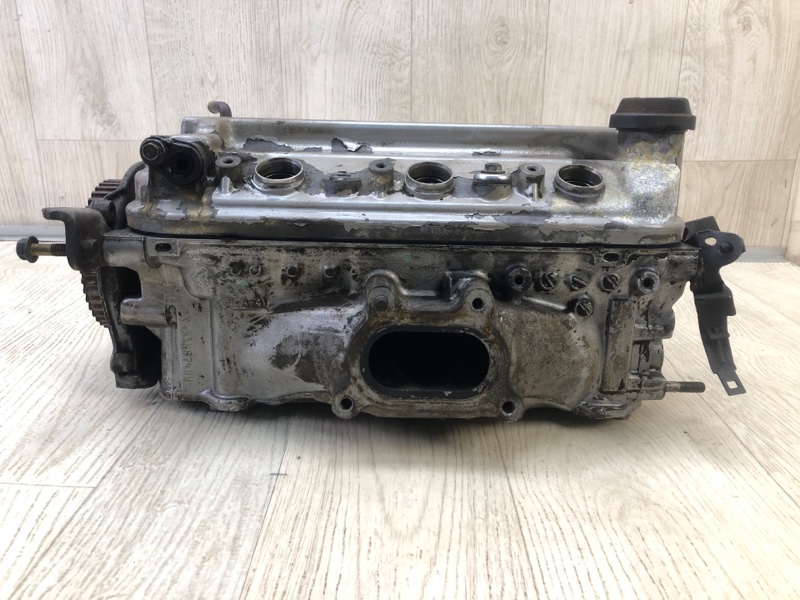 Головка блока цилиндров передняя HONDA ACCORD (UC) 02-08 3.0 J30A4