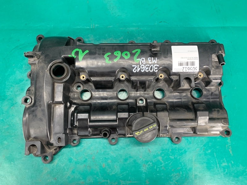 Крышка клапанная MAZDA 3 BL 09-13 2012 2.0 LF PE01-10-210 Б/У