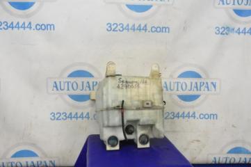 Бачок омывателя TOYOTA SEQUOIA 01-07 2002