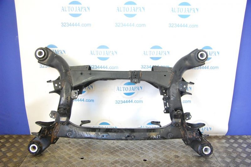 Балка задней подвески LEXUS LS460 06-12