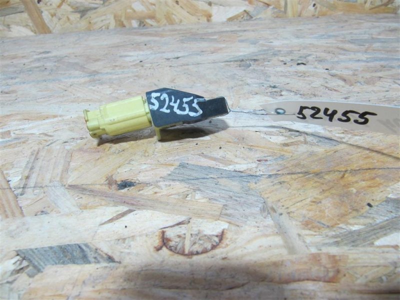 Датчик удара CAMRY 40 06-11 Датчик удара CAMRY 40 06-11