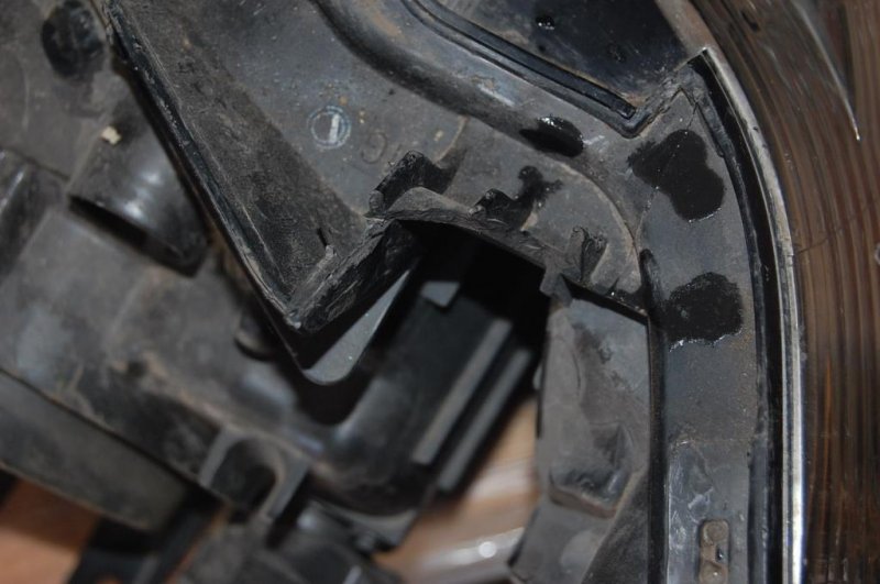 Фара передняя правая L200 06-14