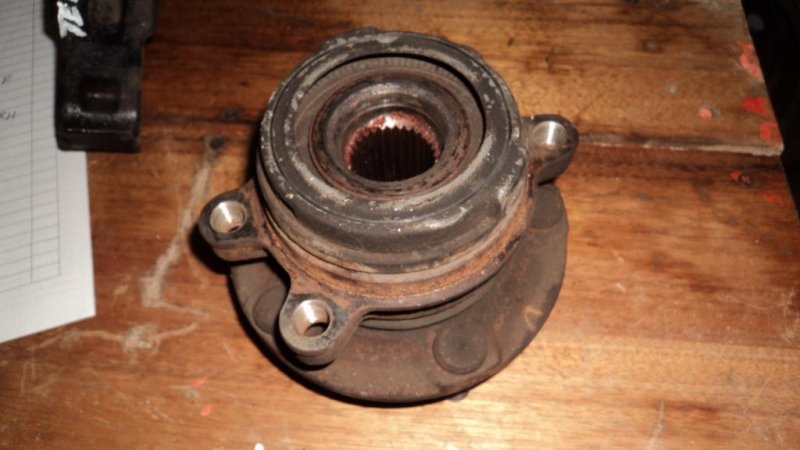 Ступица передняя правая MURANO Z51 07-14 Ступица передняя правая MURANO Z51 07-14