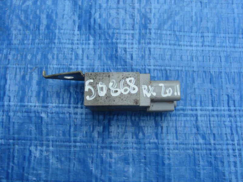 Запчасть конденсатор LEXUS RX350/450 09-15 90980-04174 Б/У Конденсатор LEXUS RX350/450 09-15 90980-04174 Б/У