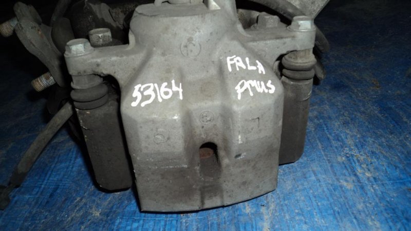 Суппорт тормозной передний левый TOYOTA PRIUS - 30 09-17 47750-47060 Б/У