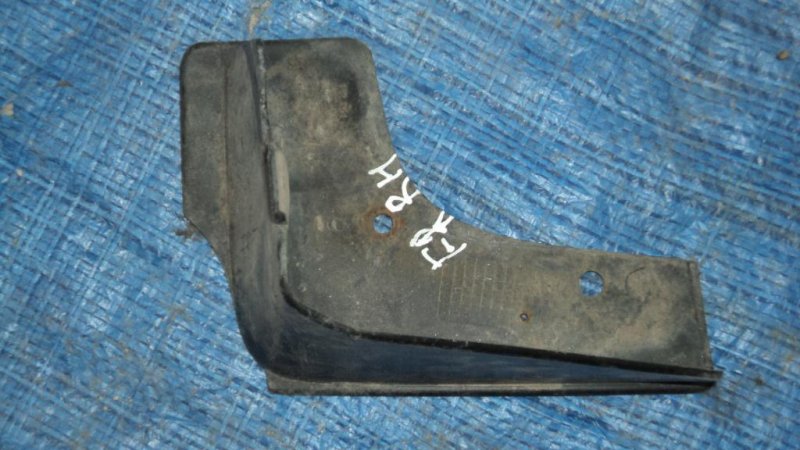 Брызговик передний правый NISSAN TEANA J32 08-14 Б/У