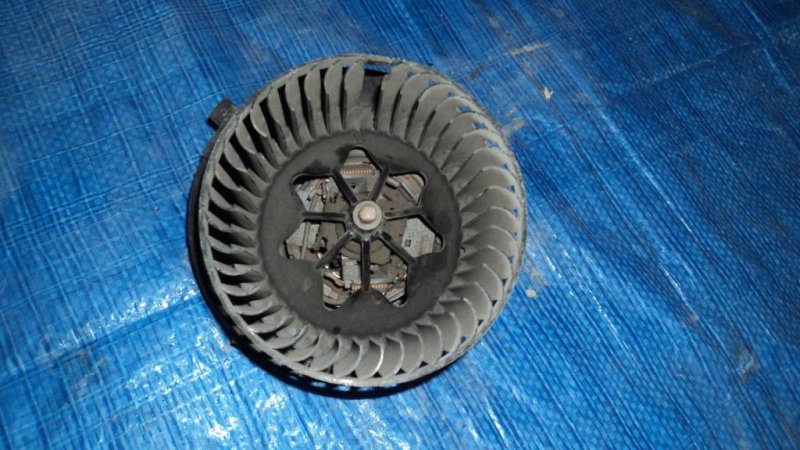 Моторчик печки LEXUS GS350 GS300 05-11