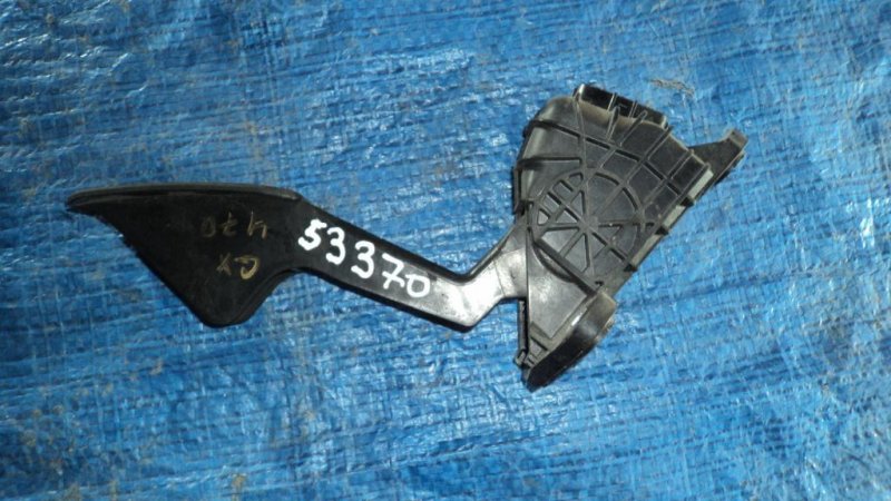 Педаль газа LEXUS GX470 02-09 78120-60350 Б/У