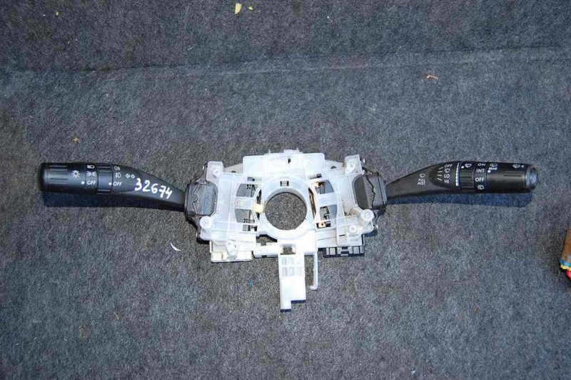 Подрулевой переключатель IMPREZA 07-11 GE/GH Подрулевой переключатель IMPREZA 07-11 GE/GH