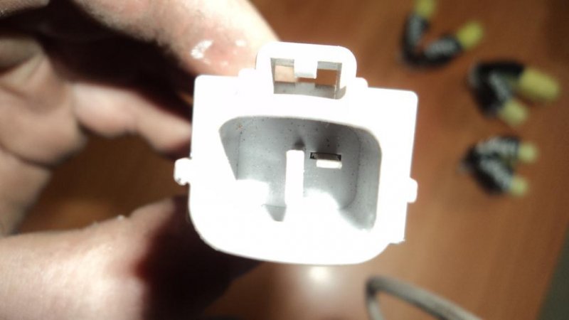 Датчик давления кондиционера TOYOTA CAMRY 40 06-11