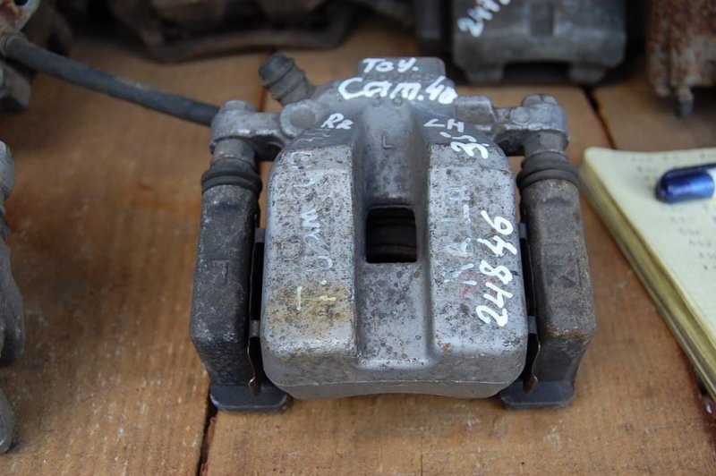 Суппорт тормозной задний левый TOYOTA CAMRY 40 06-11 47850-33210 Б/У