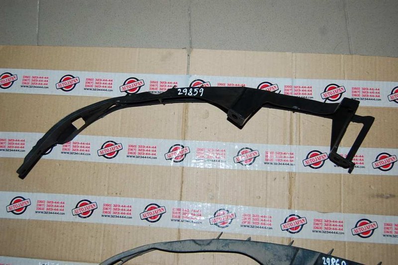 Запчасть кронштейн переднего бампера передний левый MAZDA 6 GG 02-07 Б/У Кронштейн переднего бампера передний левый MAZDA 6 GG 02-07 Б/У