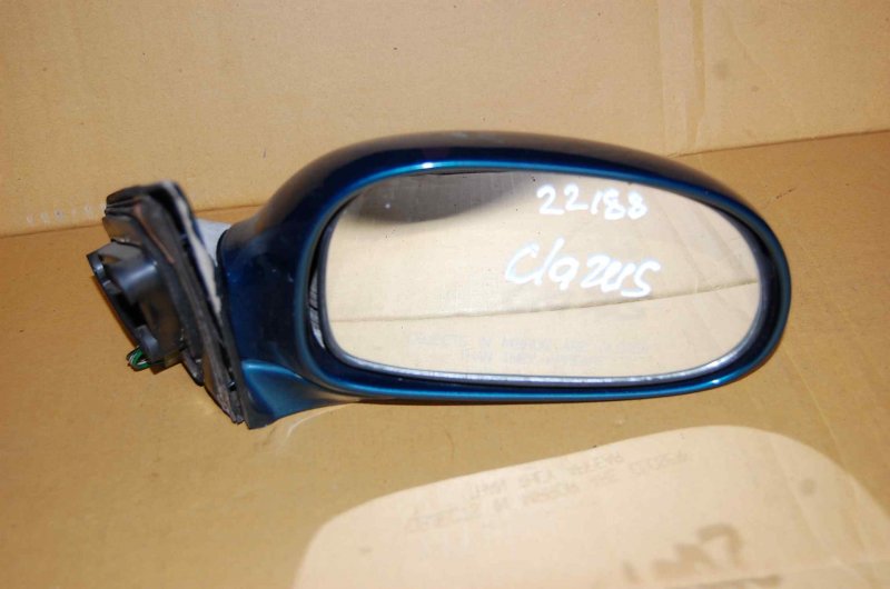 Зеркало правое KIA CLARUS 96-01 0K9BC691205C Б/У