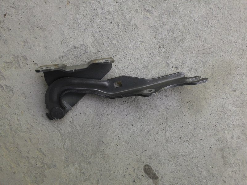 Петля капота правая MAZDA CX-9 06-16 Б/У