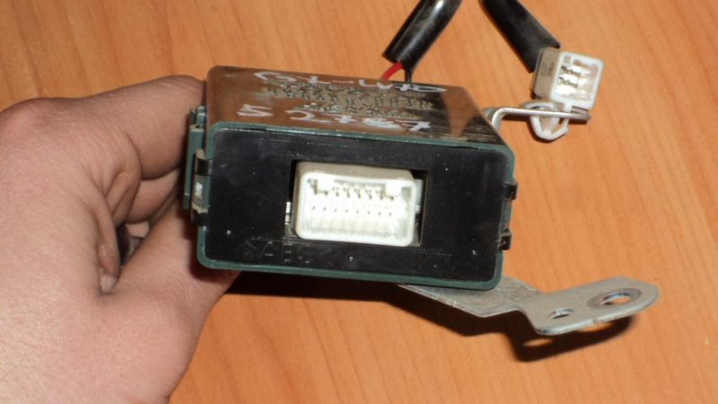 Блок управления дав.в шинах GX470 02-09