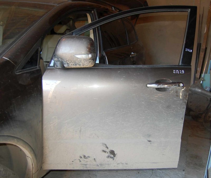 Дверь передняя левая TRIBECA B10 07-13