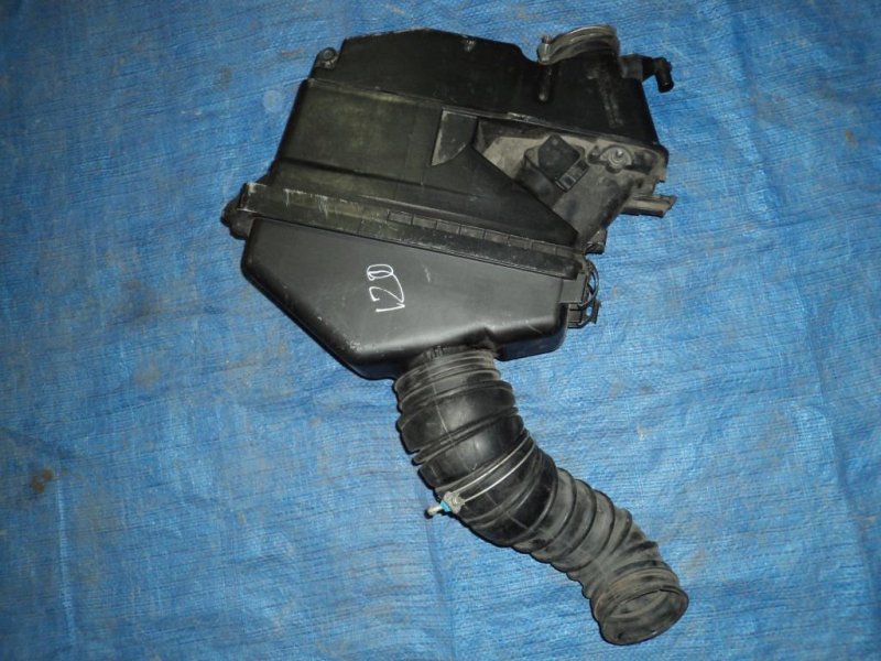 Корпус воздушного фильтра LAND CRUISER PRADO 120 02-09