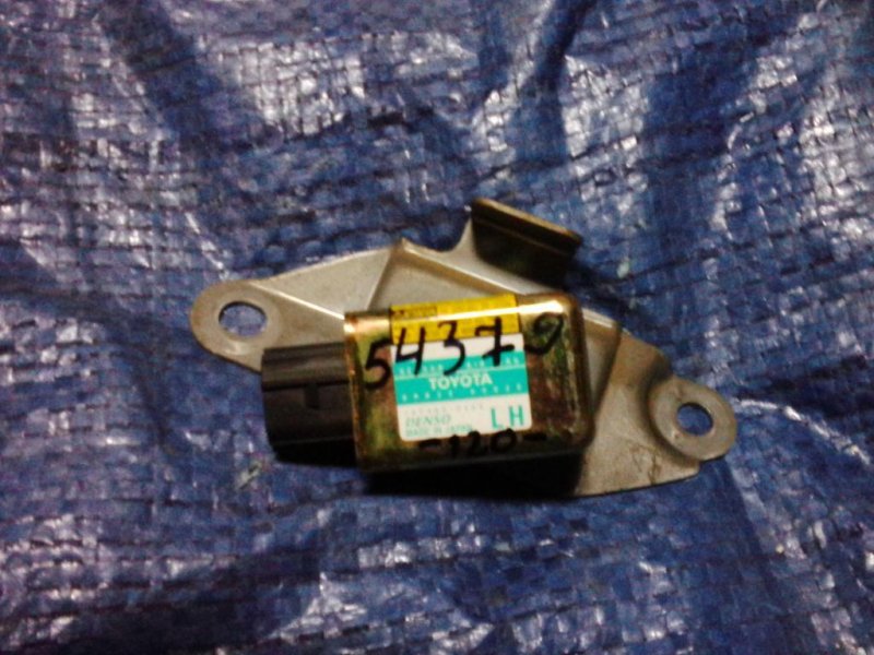 Датчик удара левый TOYOTA LAND CRUISER PRADO 120 02-09 89830-60020 Б/У