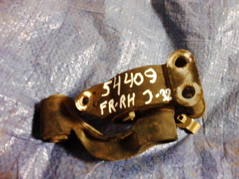 Подушка двигателя правая TEANA J32 08-14