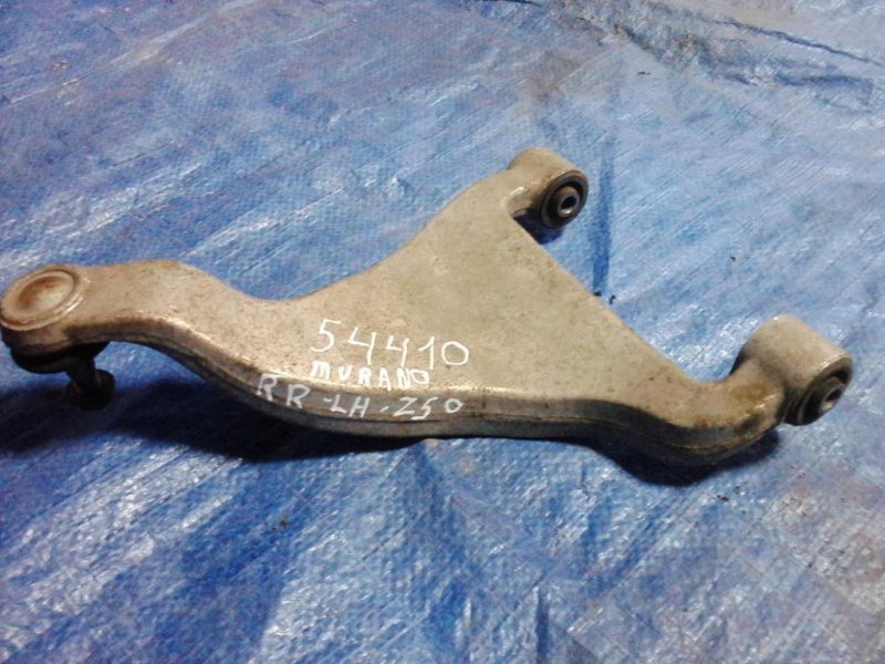 Рычаг задней подвески поперечный верхний задний левый NISSAN MURANO Z50 02-07 Б/У