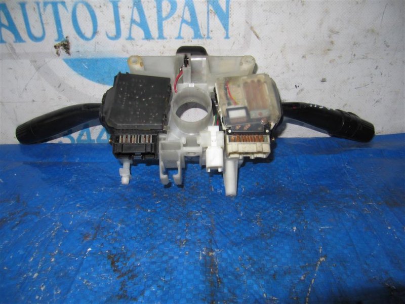 Подрулевой переключатель FORESTER SG 02-07 Подрулевой переключатель FORESTER SG 02-07