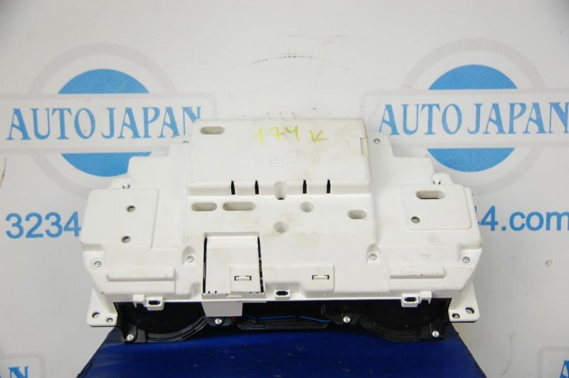 Панель приборов LEXUS GS350 GS300 05-11