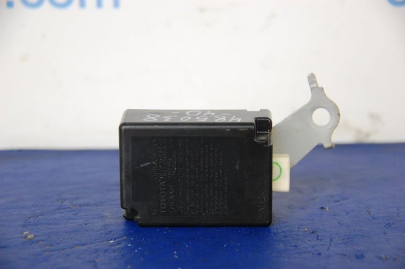 Блок управления центральным замком TOYOTA CAMRY 40 06-11 89741-06020 Б/У