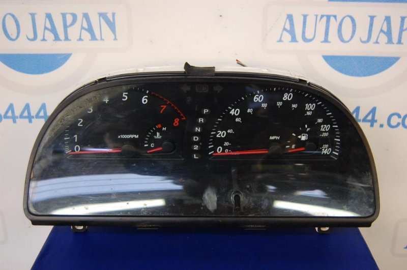Панель приборов TOYOTA CAMRY 30 02-06 83800-06640 Б/У