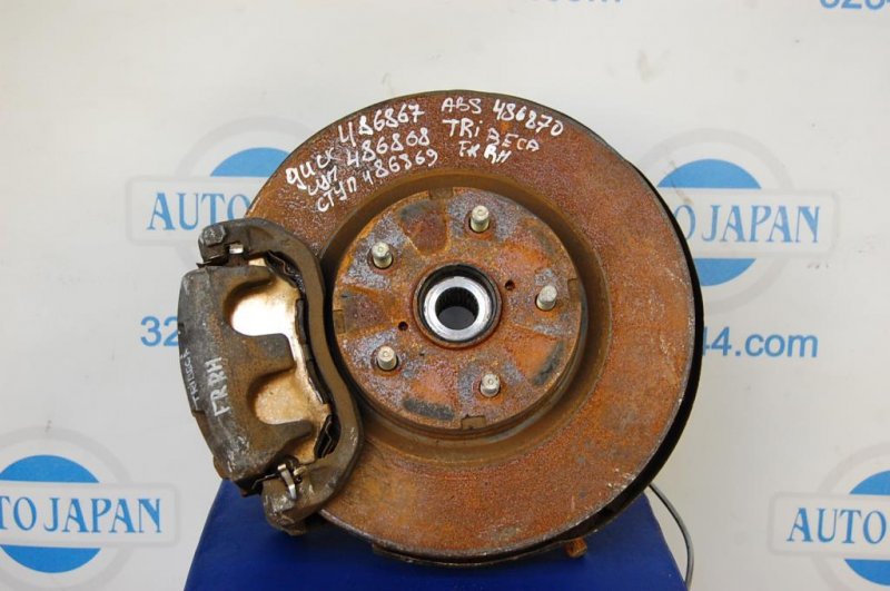 Кулак поворотный передний правый TRIBECA B9 05-07