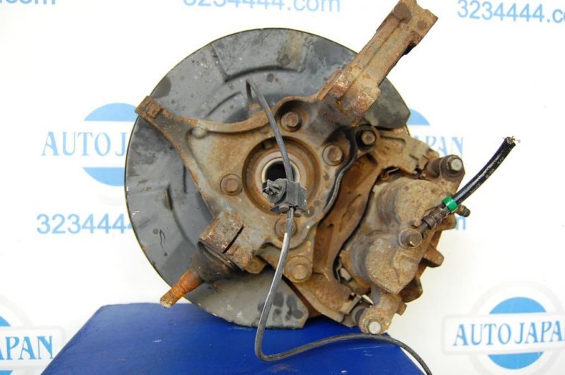 Кулак поворотный передний правый SUBARU TRIBECA B9 05-07 28313XA00A Б/У