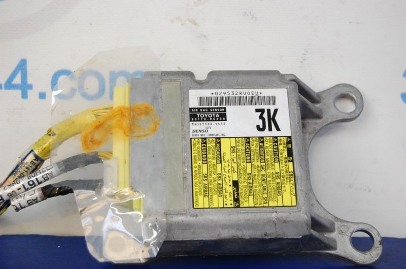 Запчасть блок управления airbag TOYOTA CAMRY 40 06-11 89170-06200 Б/У Блок управления AIRBAG TOYOTA CAMRY 40 06-11 89170-06200 Б/У