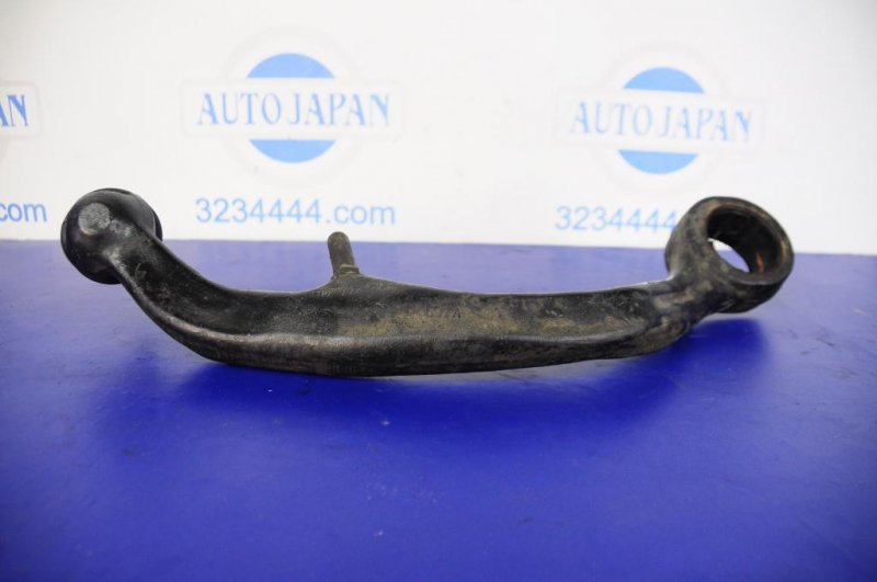 Запчасть рычаг передней подвески нижний передний левый INFINITI G35 03-07 54469-AC71A Б/У Рычаг передней подвески нижний передний левый INFINITI G35 03-07 54469-AC71A Б/У