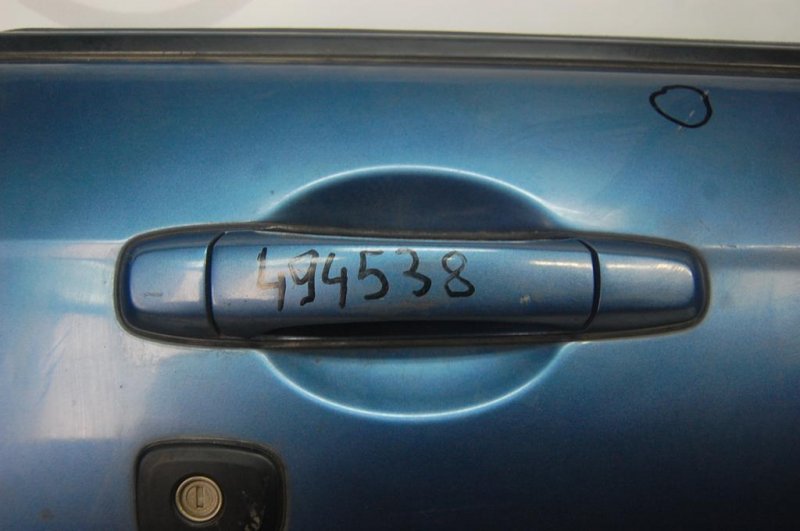 Запчасть ручка двери наружная передняя правая SUBARU FORESTER SG 02-07 Б/У Ручка двери наружная передняя правая SUBARU FORESTER SG 02-07 Б/У