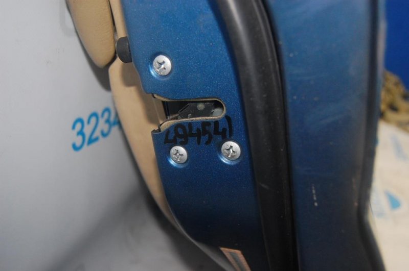 Запчасть замок двери передний правый SUBARU FORESTER SG 02-07 61031SA040 Б/У Замок двери передний правый SUBARU FORESTER SG 02-07 61031SA040 Б/У