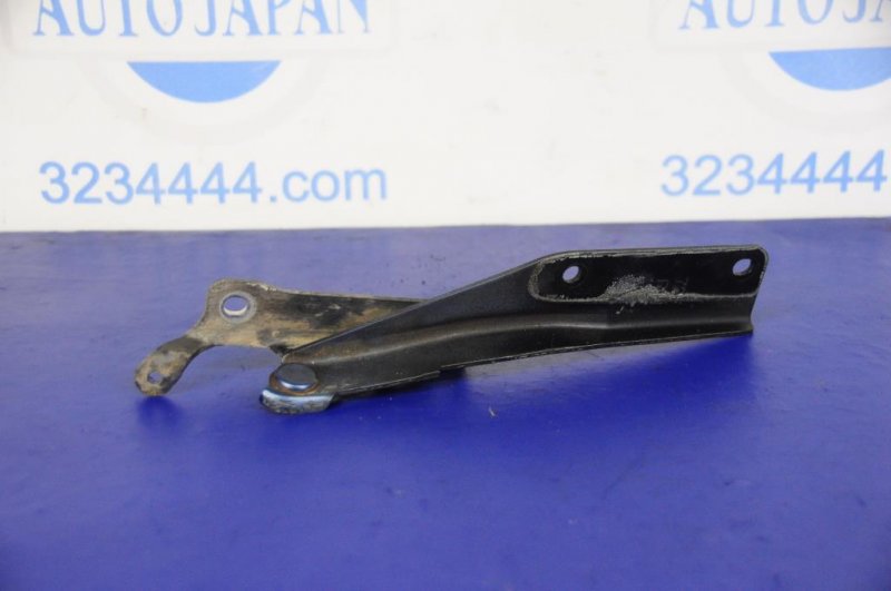 Петля капота правая FORESTER SG 02-07