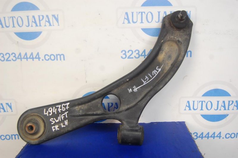 Рычаг передней подвески нижний передний левый SUZUKI SWIFT 04-11 Б/У