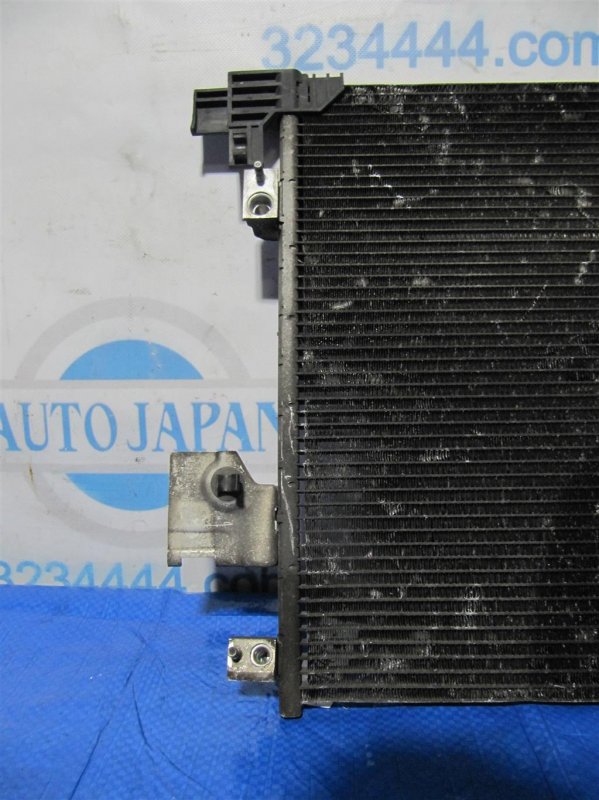 Радиатор кондиционера OUTLANDER XL 05-13