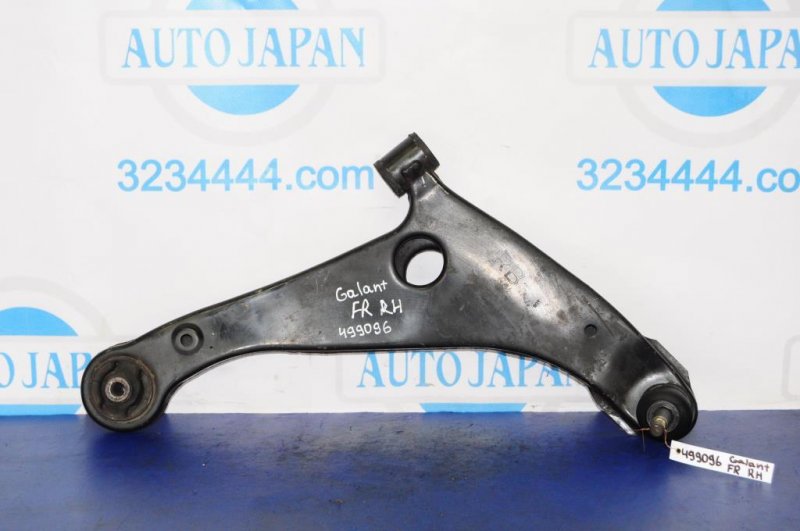 Рычаг передней подвески нижний передний правый MITSUBISHI GALANT 03-12 MN161706 Б/У