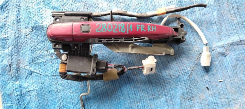 Ручка двери наружная передняя правая LEXUS GS350 GS300 05-11 69210-30300 Б/У